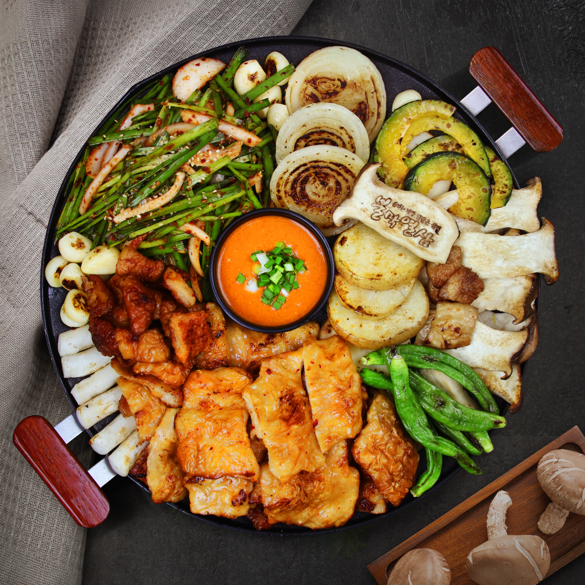 [무료배송] 불막창+생막창 세트 막창밀키트 캠핑요리 막창맛집 냉동막창 구이 : 불막열삼