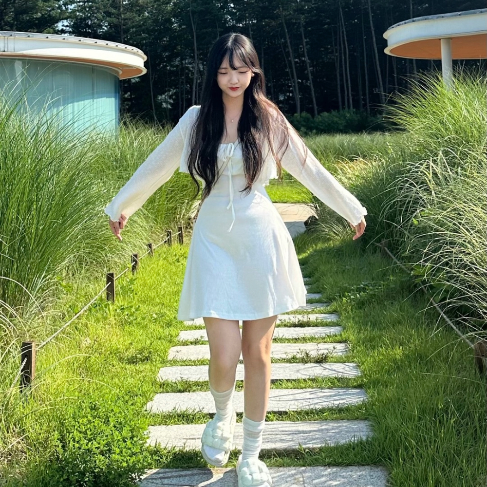 플레어 끈나시 원피스 : 델라지니