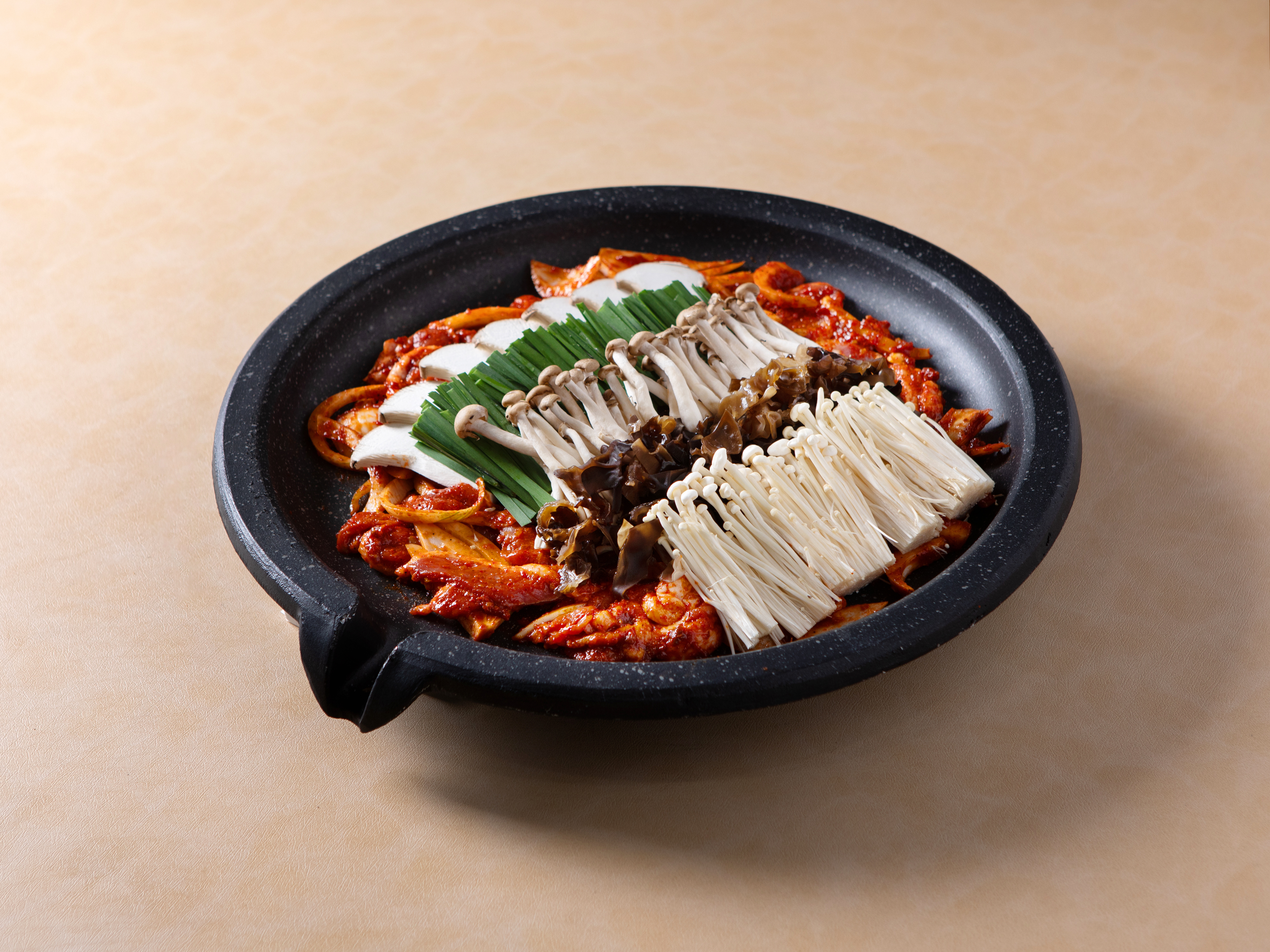 [장수촌] 버섯오리불고기 1마리(3인분) 버섯 밀키트 오리불고기 보양식 차박 캠핑 : 백년미소 장수촌