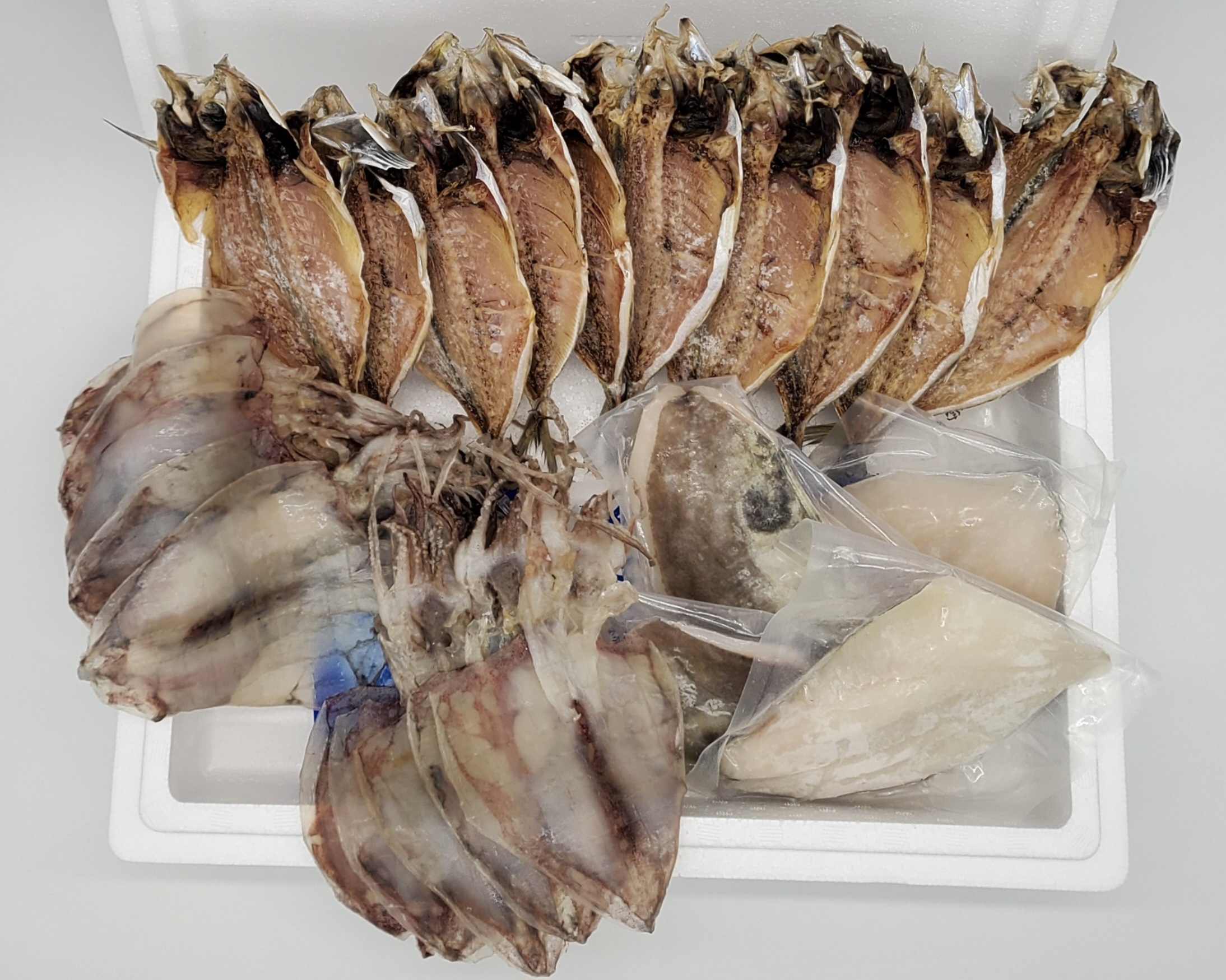 통영 반건조생선 참가자미 민어 대구 가오리 백조기 우럭 홍메기 성대 전갱이 부세조기 한치 오징어 제수용 선물세트 : 통영 청정수산