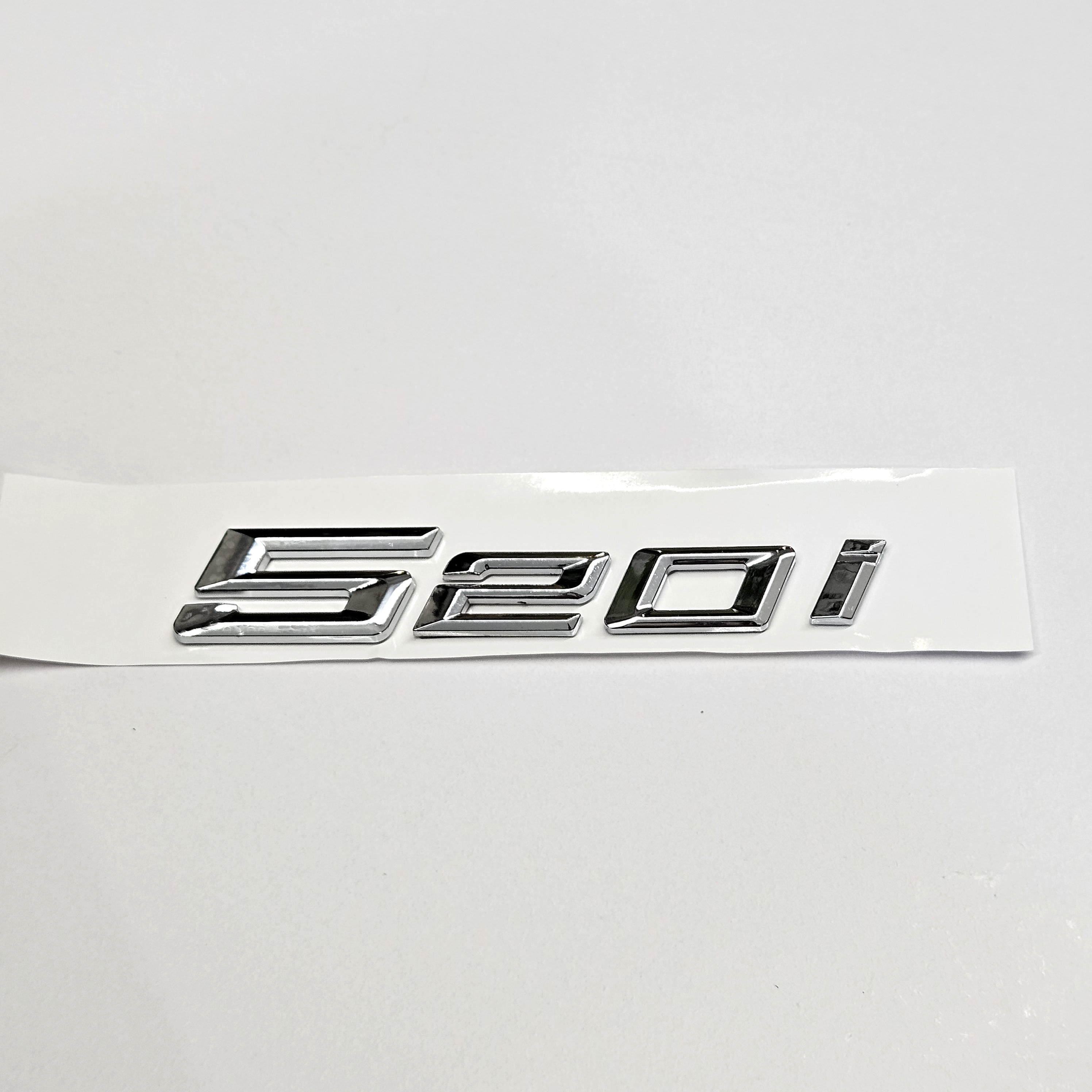 BMW 5시리즈 G60 신형 530i 520i 블랙 레터링 엠블럼 악세사리 : 홀바잉카