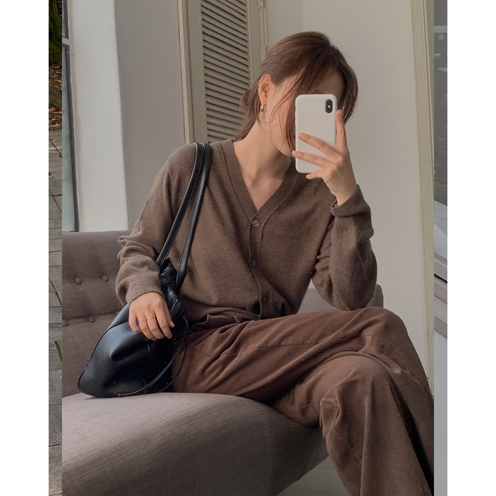 Lounge / 라운지 캐시미어 브이 가디건 : REASONABLE