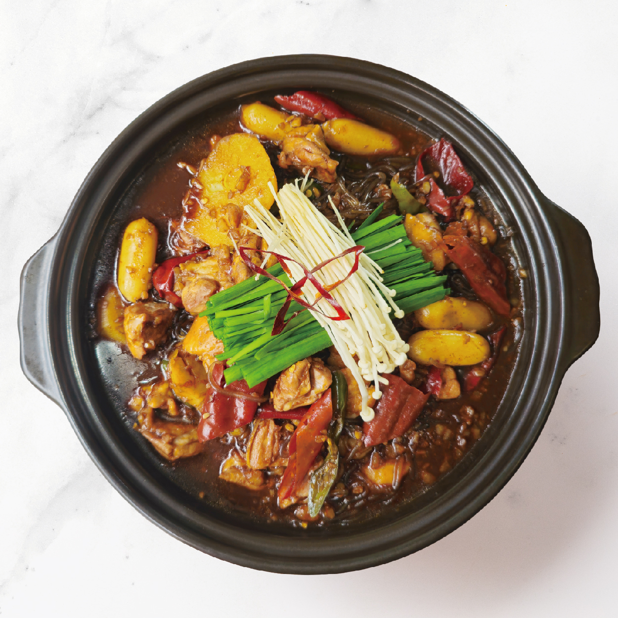 3-4인분 2kg  평화시장 똥집골목 국내산 순살 닭다리살 간장 찜닭 밀키트 집들이 캠핑 : 평강공주온달장군