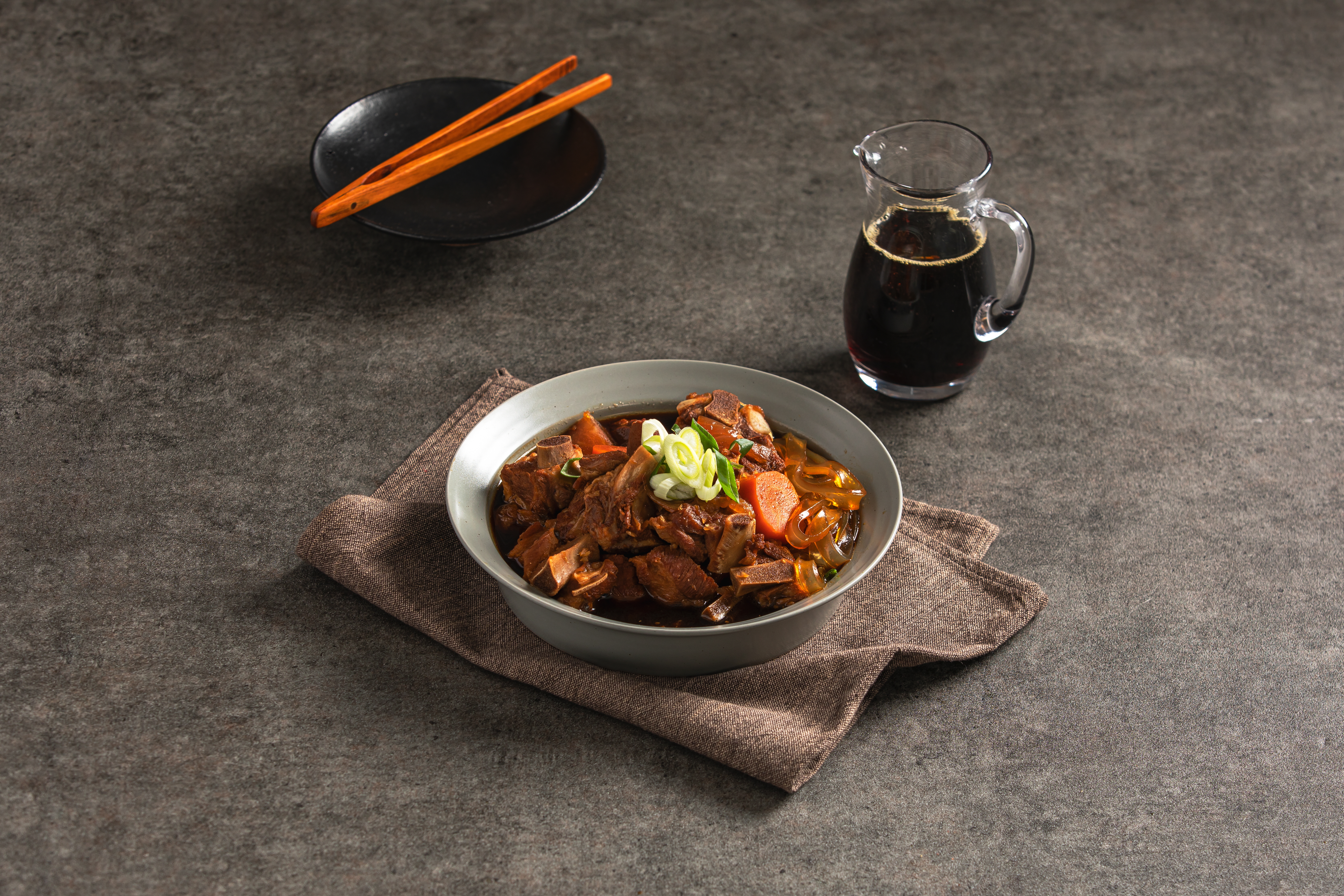 불맛돼지갈비찜 3~4인분 간장 매운 캠핑 술안주 처리네 밀키트(1kg) : 불꽃 불맛돼지갈비찜