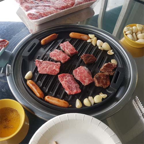 디바코팅판 숯불 그릴 석쇠 삼겹살 불판 캠핑 로스타 주먹고기 정육 : 칠성가구