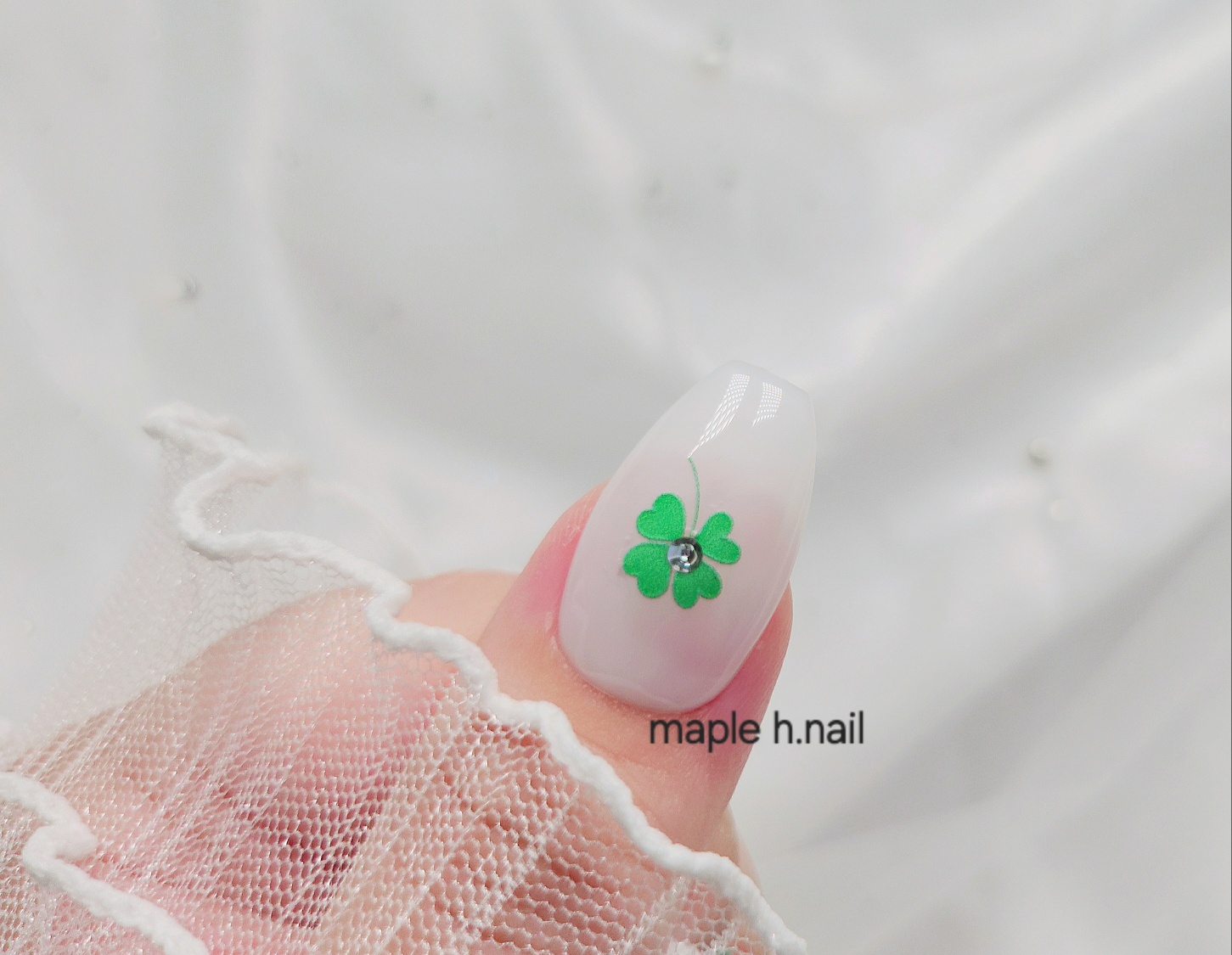 maple h nail/ 네잎클로버네일 : maple h.nail