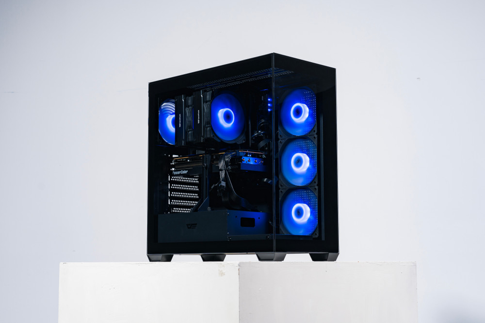 로스트아크 완벽정복! 게이밍 PC 라이젠5 9600X RX7700XT AMD 라데온 라라랜드 컴퓨터  로스트아크 GY86 : 영재컴퓨터