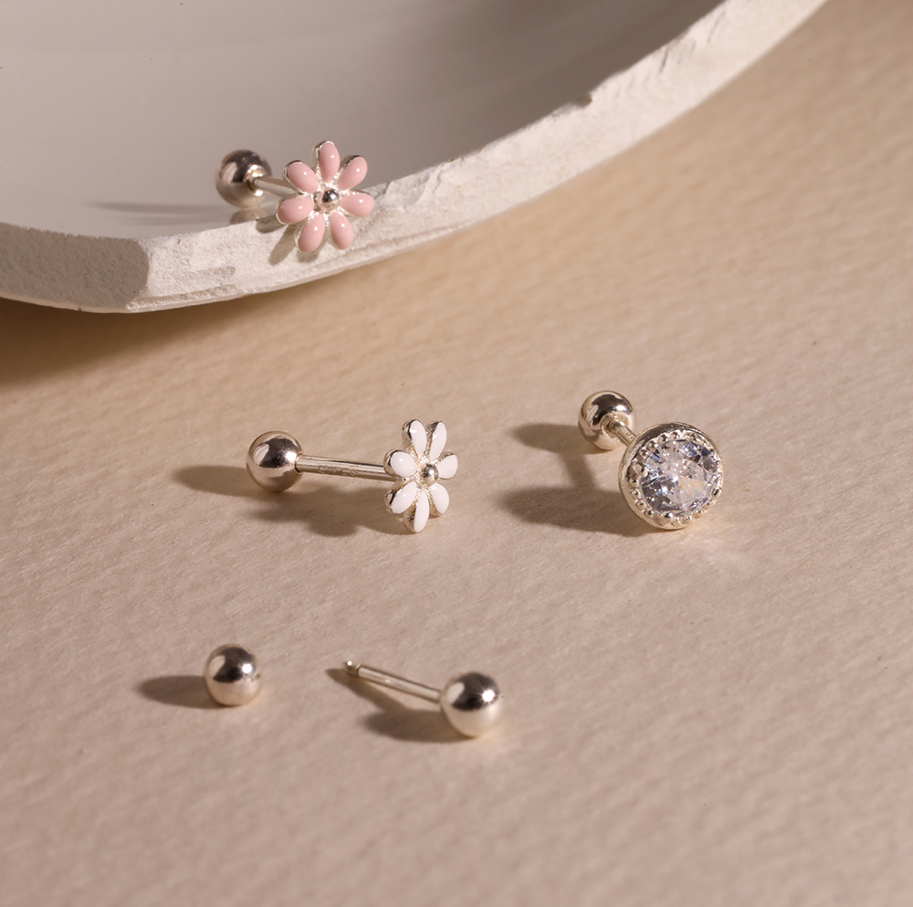 [All silver] 몽글큐빅 샐리플라워 3mm 볼 피어싱 귀걸이 : 블루탱