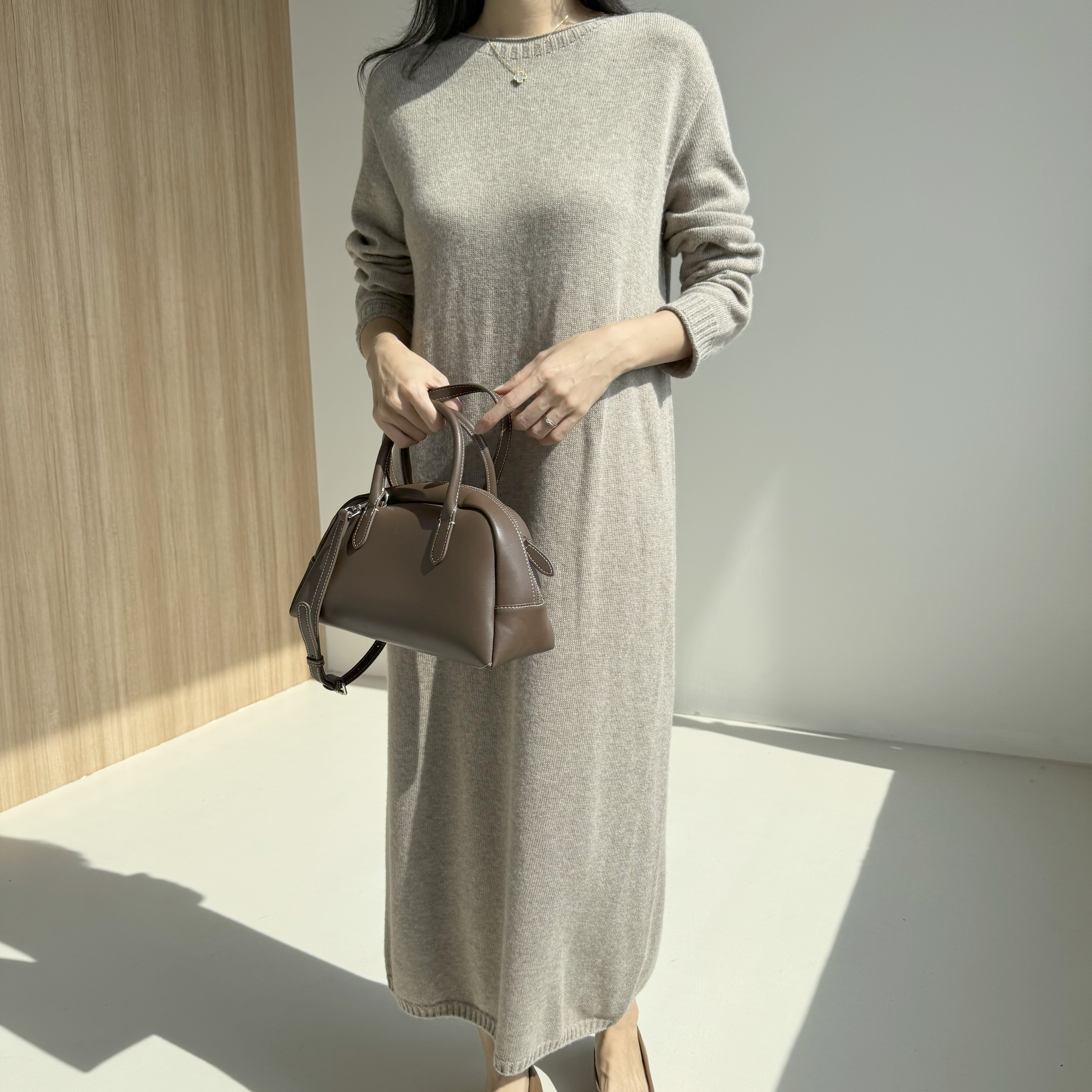 돌돌 라운드 넥 소매 홀가먼트 울50 일자핏 겨울가을 임부복원피스 임산부 만삭 : 제이유블랑