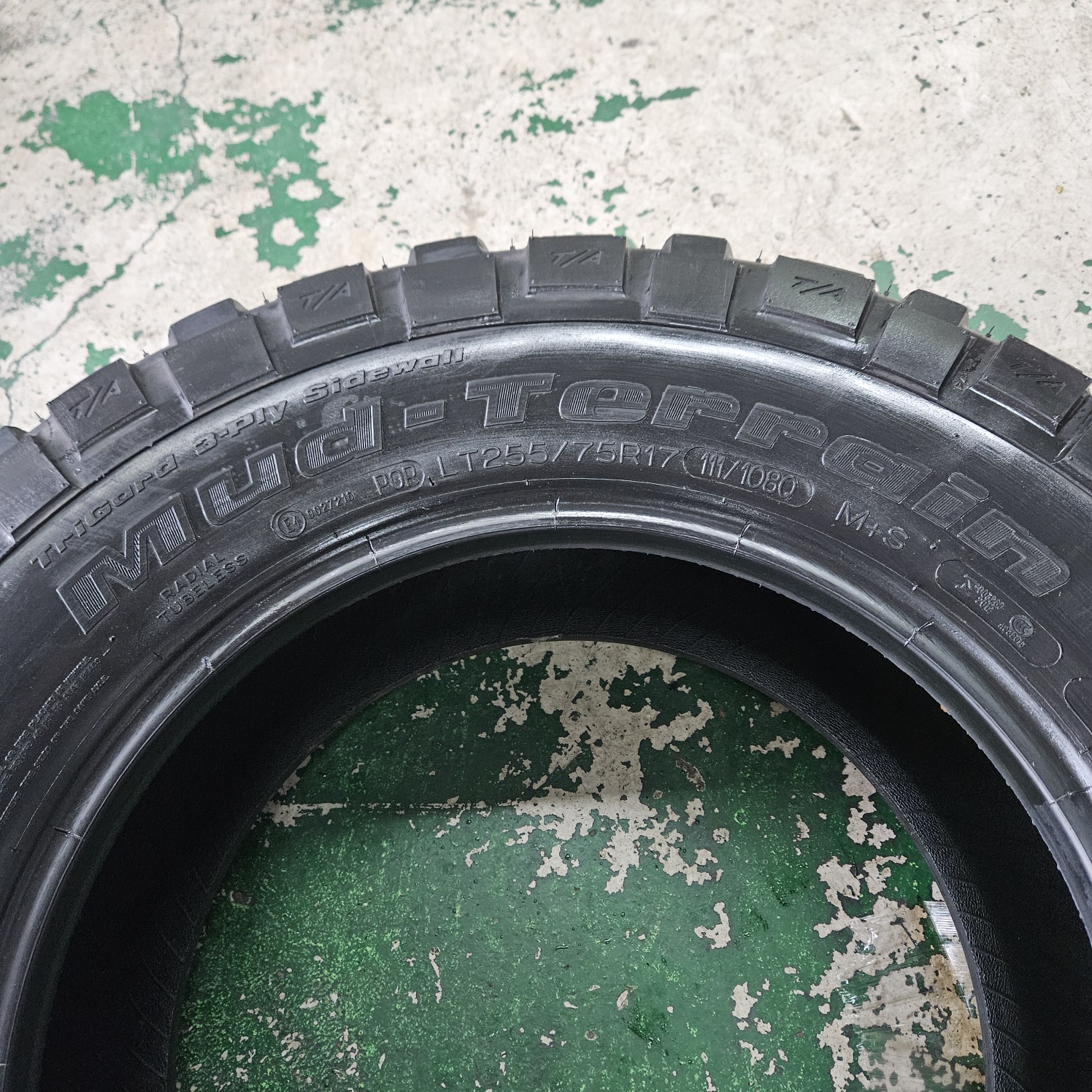 [세종 대전 중고타이어] BFGoodrich 타이어 Mud-Terrain T/A KM2 255 75 17 255/75R17 2557517 중고 무료장착 당일발송 : 꽃보다타이어... 