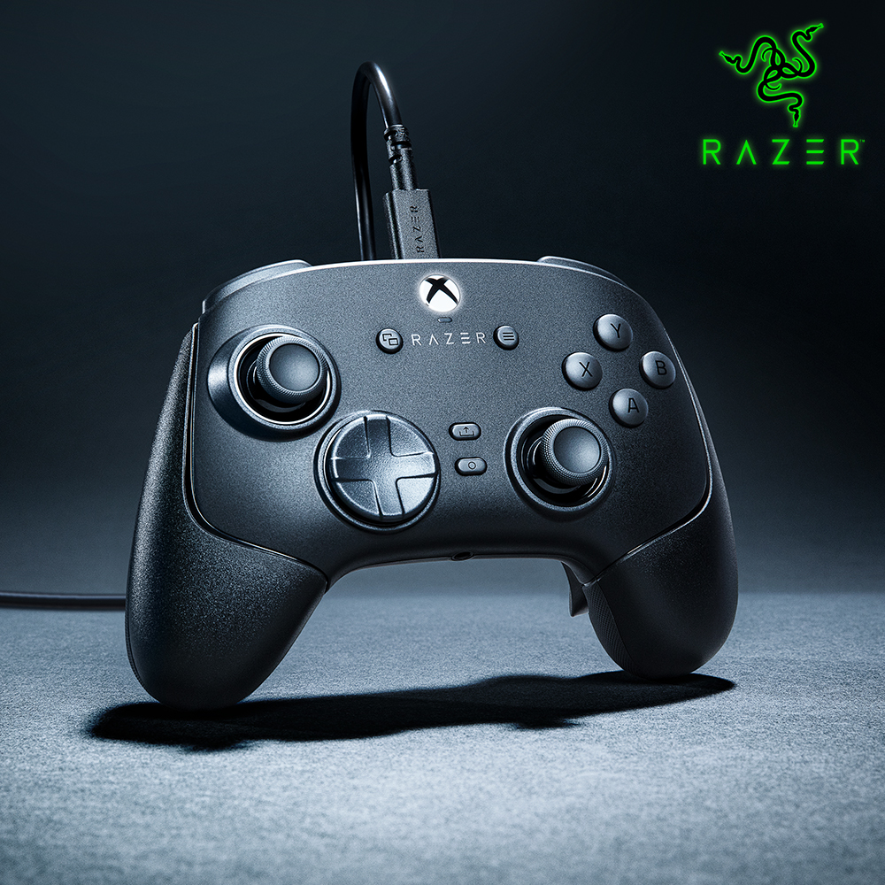 레이저 게임패드 울버린 V3 TE XBOX 컨트롤러 조이스틱 피파 PC 엑스박스 : 레이저온라인스토어