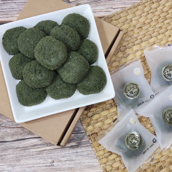 강화 사자발 약쑥 떡 660g (55g x 12개) 강화특산품 쑥으로 만든 약쑥떡 : 청년 어부왕