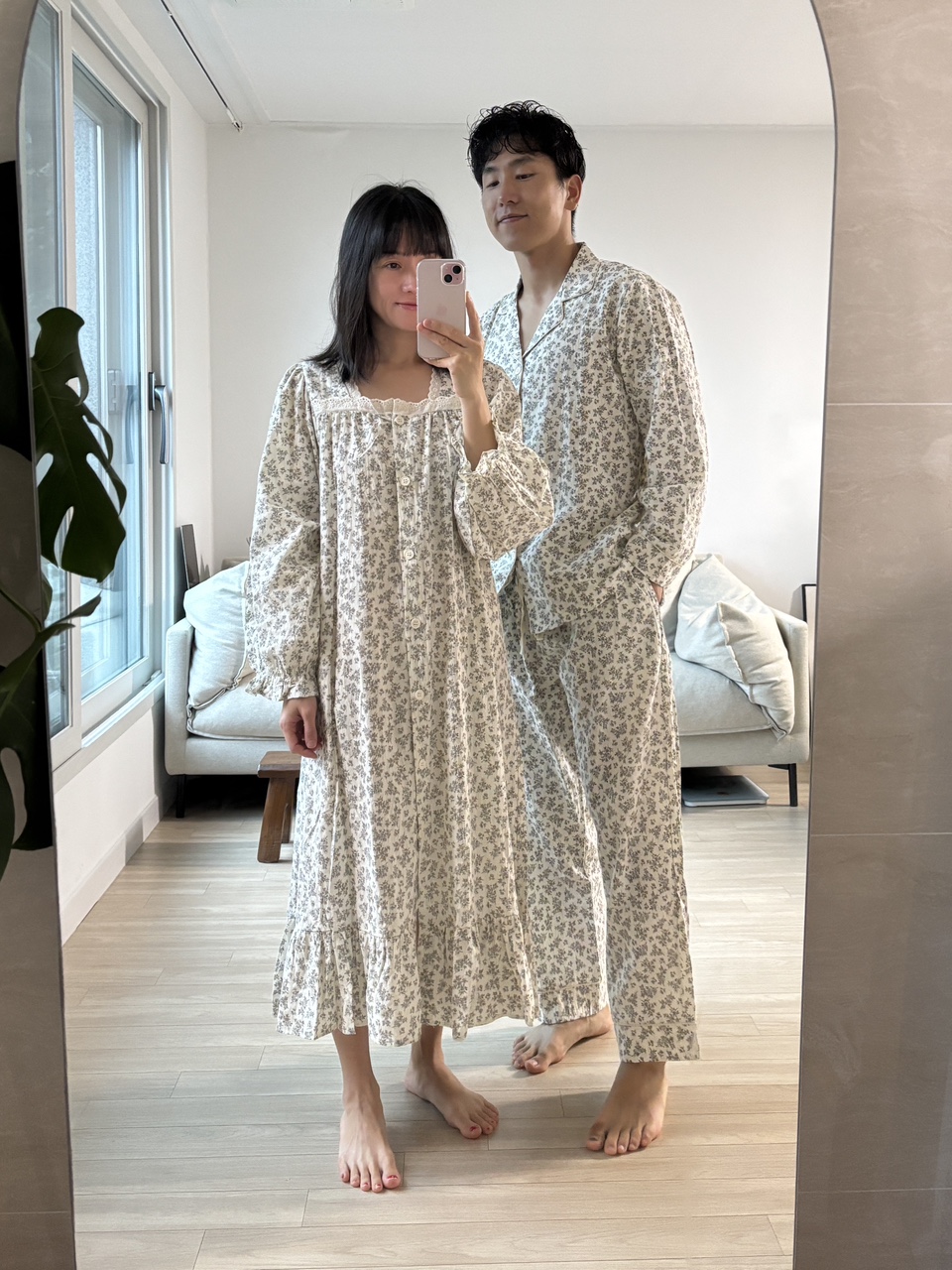 쾌적한 촉감 그레이스 플라워 파자마 홈웨어 신혼부부잠옷 : 론드흐