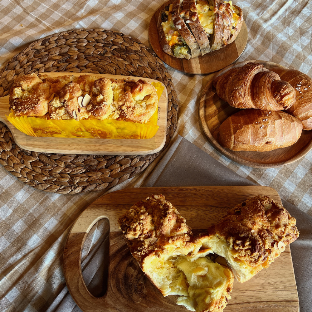 이여로제빵소 뜯어먹는 밤식빵 옛날빵 : 이여로제빵소Cafe