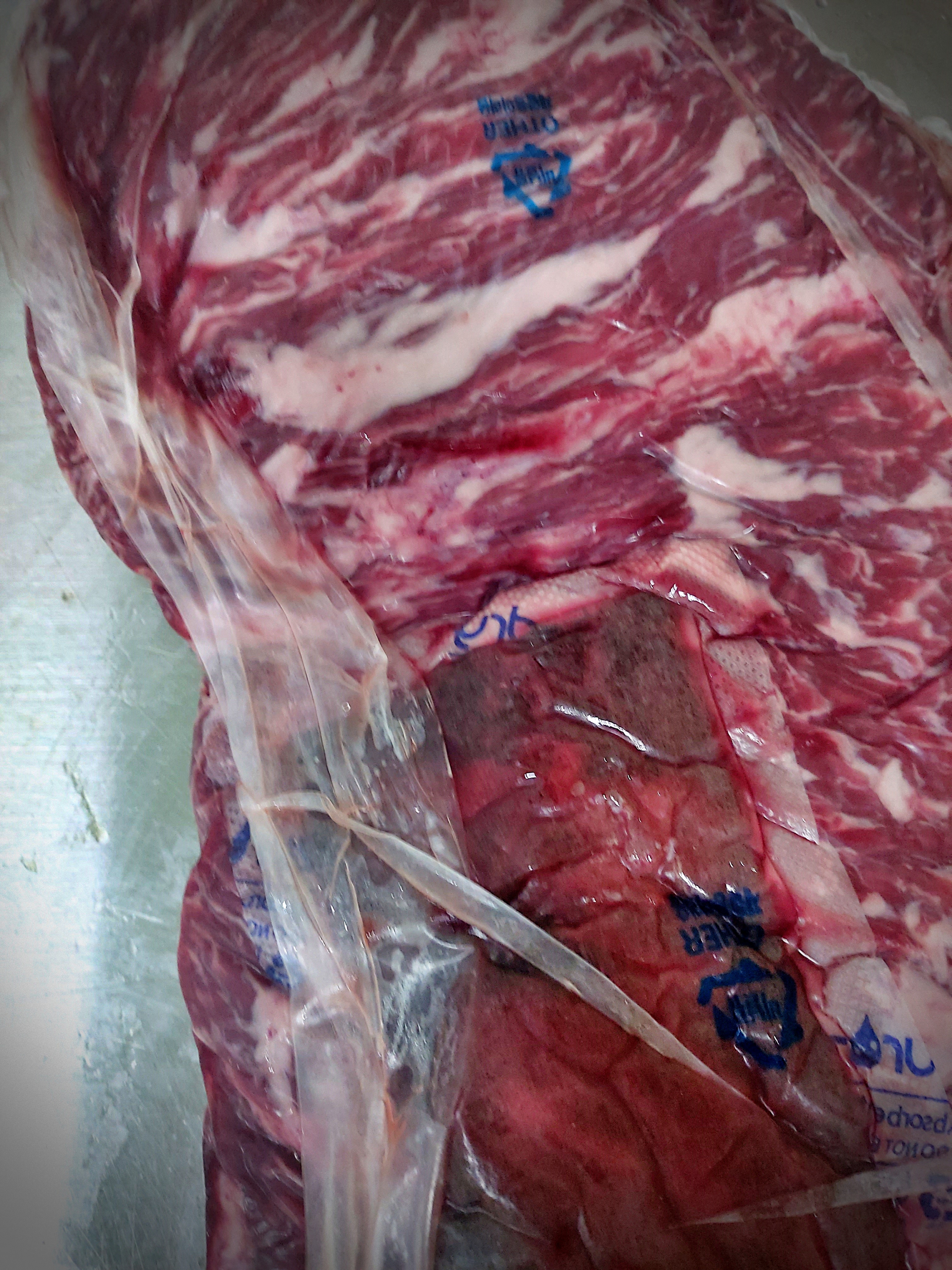 (예약상품입니다)(원육) 치마살 1+등급 한우 암소 1.6kg : 다온축산
