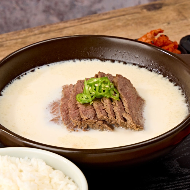 세번 끓여 진한 곤지암 한우 소머리 곰탕 500g 4팩 도가니탕 몸보신 캠핑 보양식 : 해남형제