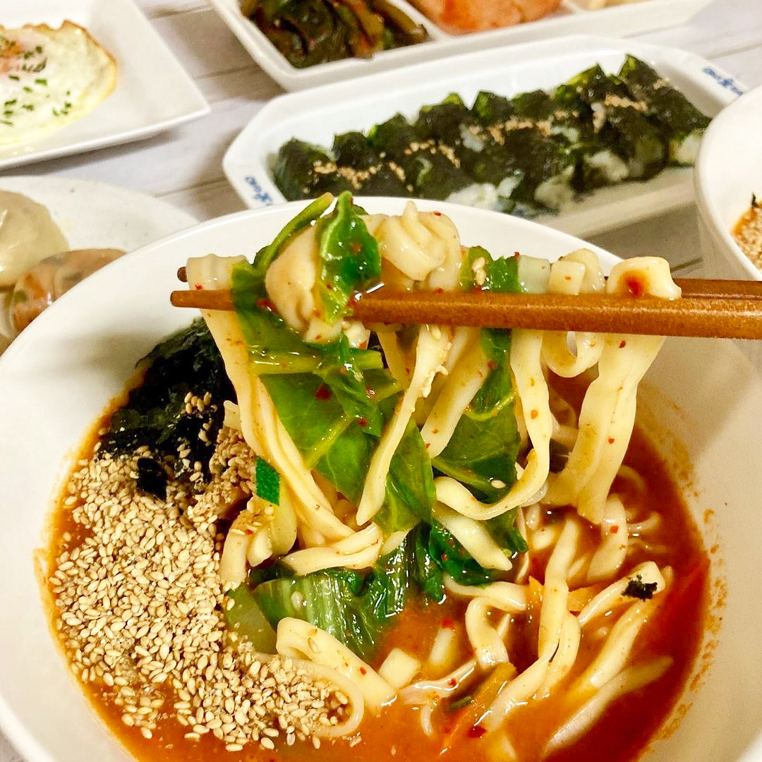 매운 얼큰칼국수 공주칼국수 밀키트 캠핑 해장 맛집 2인분 : 77마켓