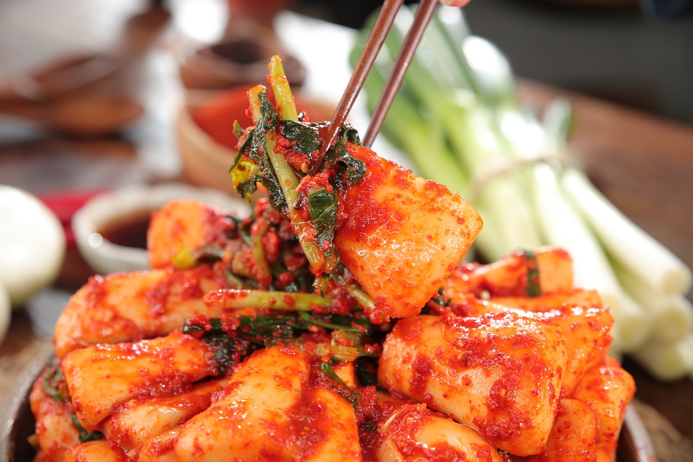 알토란 맛의공식 총각김치 2kg, 3kg, 5kg, 참송이육수, 아삭한, 무청, 깨끗한 : 알찬상회주식회사