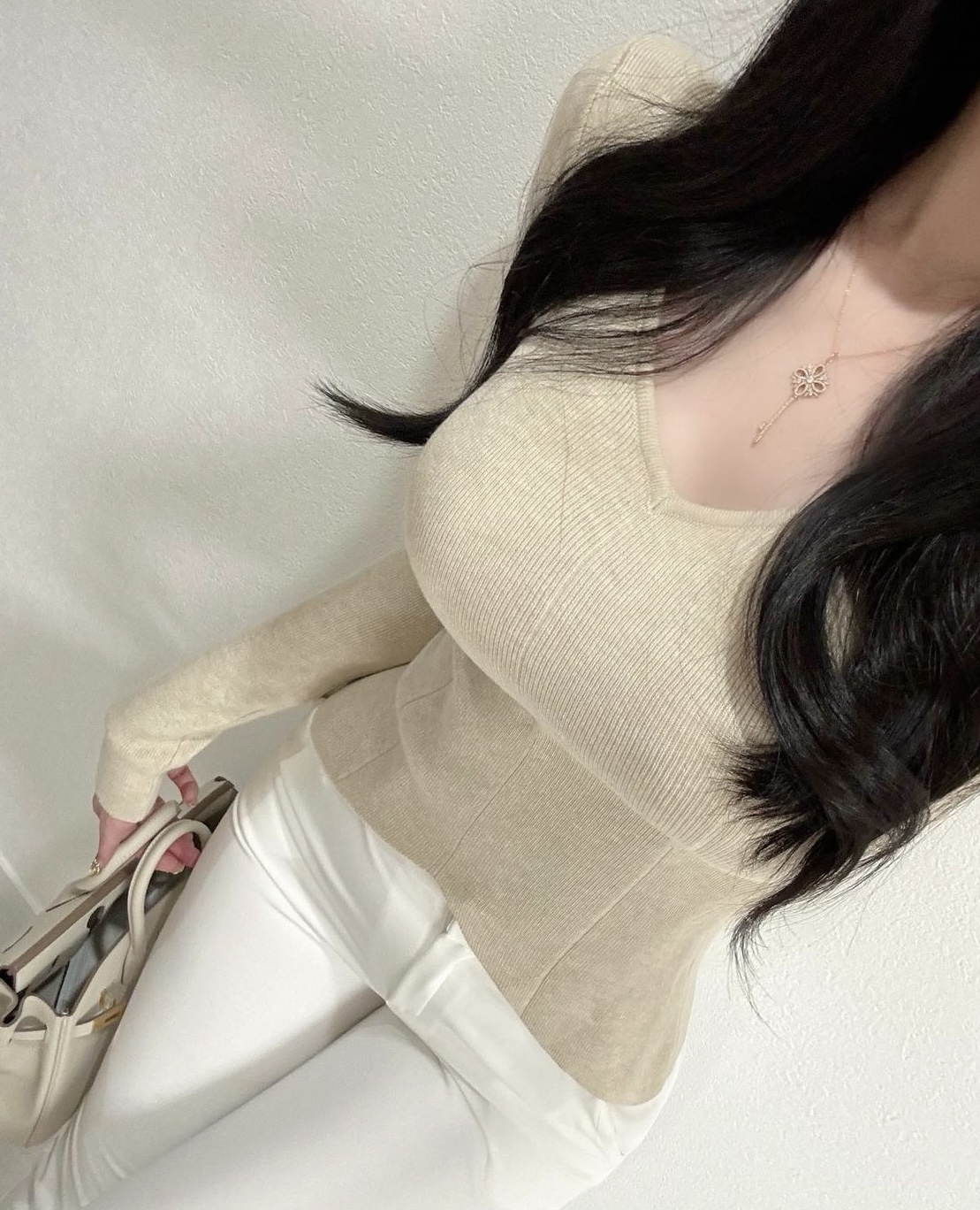 라인티셔츠 브이넥티 골지티 : 써니핏 sunnyfit