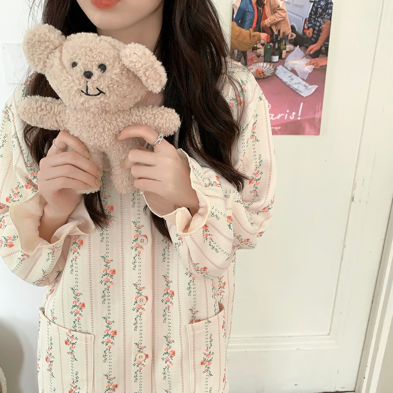 봄날의꽃 긴팔 누빔 온리 플라워 상하세트 잠옷 홈웨어 : 봄날의꽃