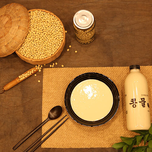 [GR] 100% 국내산 순수하고 진한 콩물 1000ml 순진식품 백태콩물 순진콩물 기계식 맷돌생산 백태콩물우뭇콩물 경북 계약재배 칠곡 영구네 농장... 