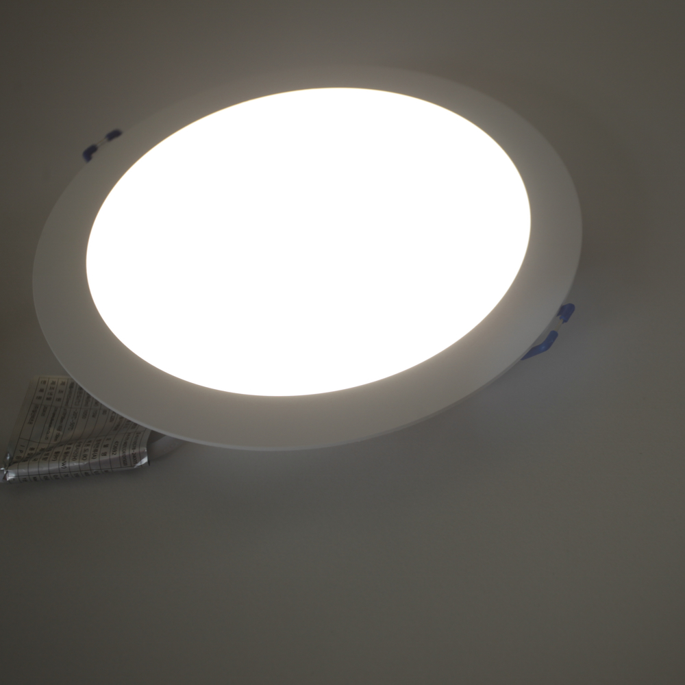 도브 15cm LED 슬림 다운라이트 15W 하얀빛 (6인치) 매입등 매립형전등 플리커프리 : 유엘조명