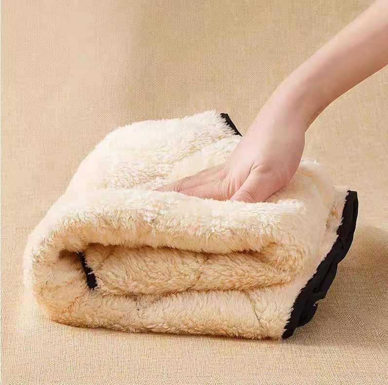 숏 패딩조끼 융털 안감 기모 브이넥 퀼팅 누빔 깔깔이 경량 똑딱이 단추 포켓 : 올포유하우스