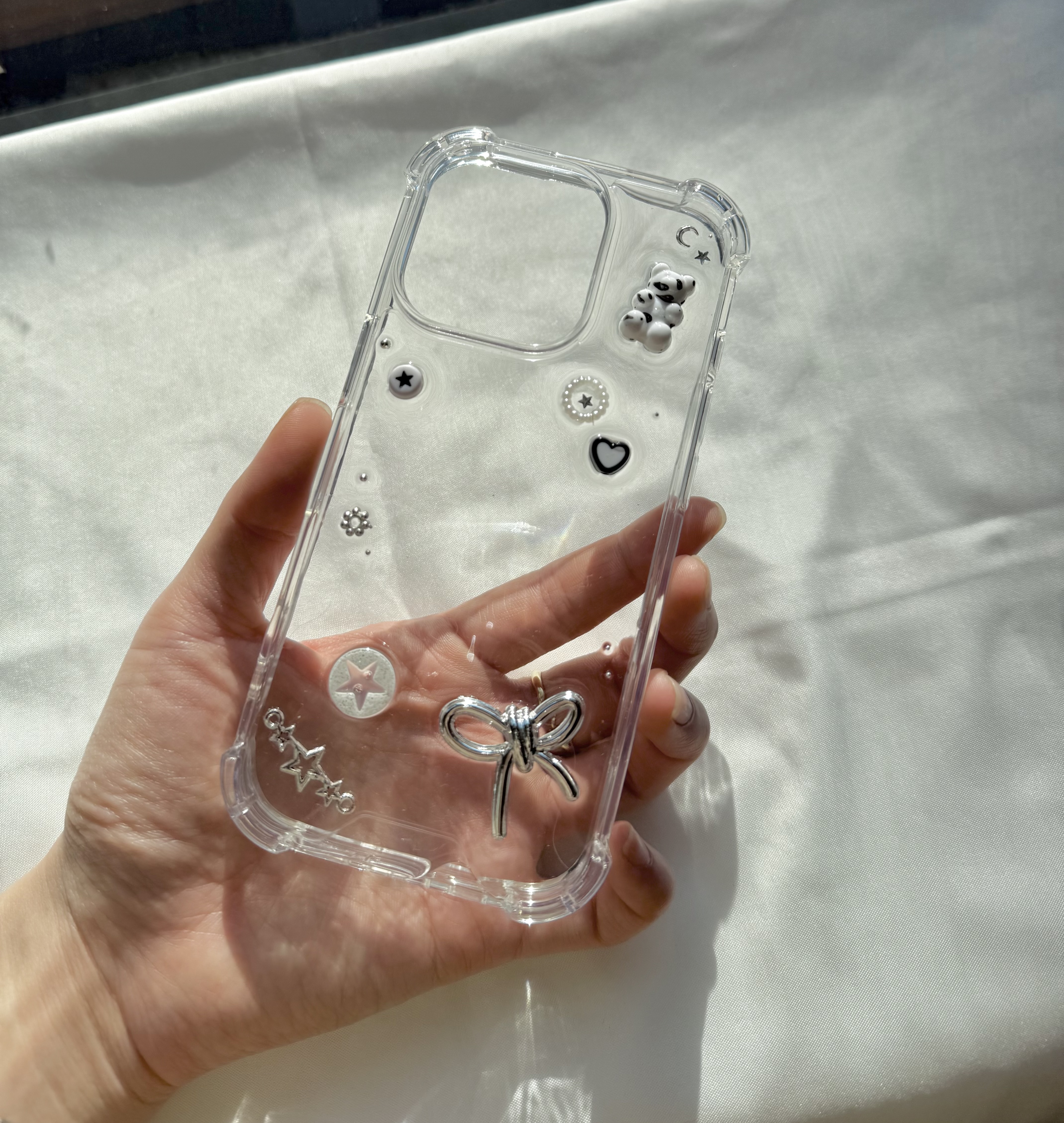 [MADE] Silver bear 레진 케이스 세트 단독구매 가능 아이폰 16 : 바이더부산씨
