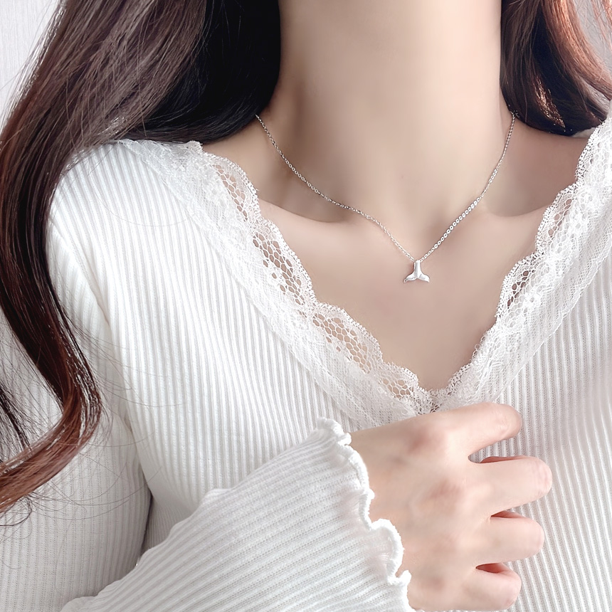 실버925 은 돌고래 꼬리 실버 행운 학생 우정 목걸이 : 라온보나