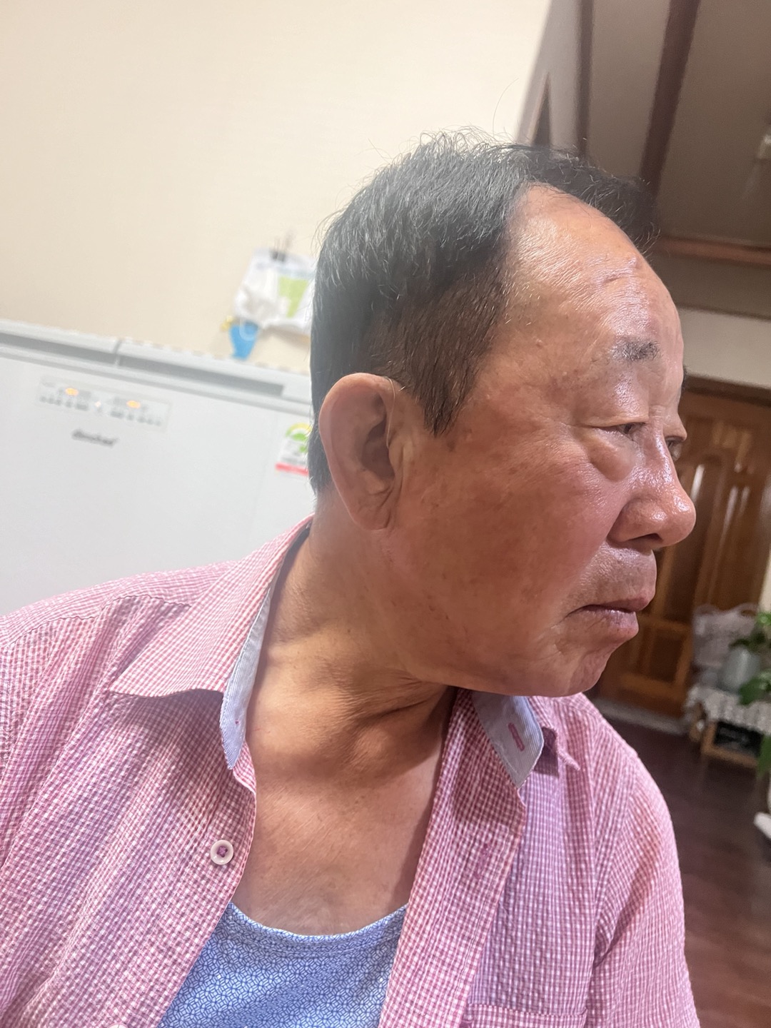 [충전식보청기]스위스 48채널 오픈형 귀걸이형  버나폰보청기 좌측 : 주식회사 맑음히어링테크