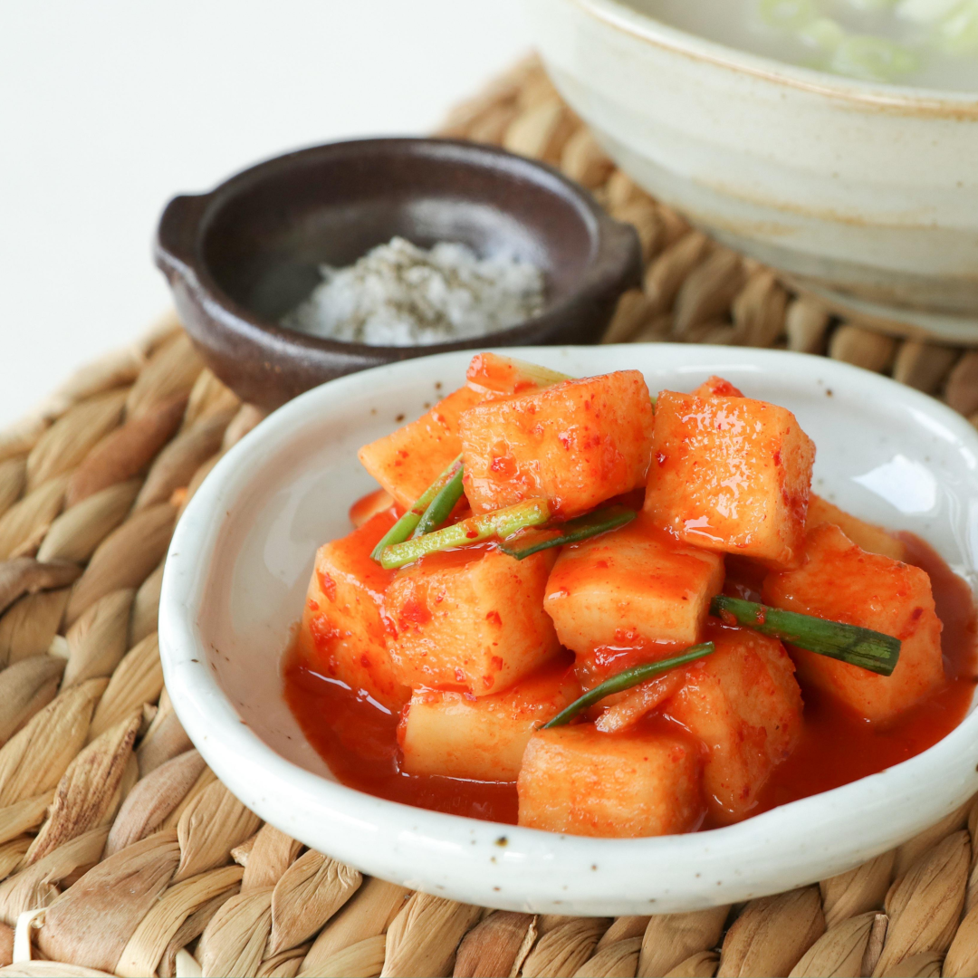 백가원 아삭한 깍두기 국밥집 설렁탕 곰탕 깍두기 김치 업소용 10kg, 1개 : 태능식품 주식회사