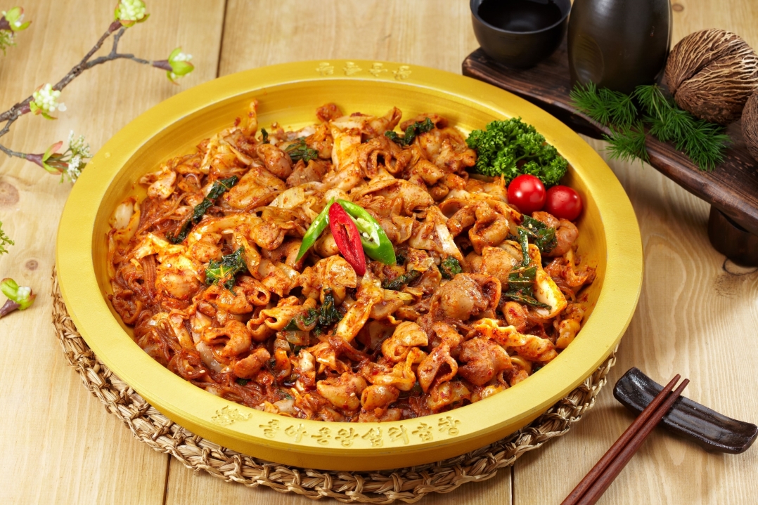 [돌왕곱] 곱창볶음이 생각날땐, 맛있는 야채곱창 2인분 밀키트 돌왕곱, 알곱창 순대곱창 순대볶음도 돌왕곱 : 돌아온왕십리식품