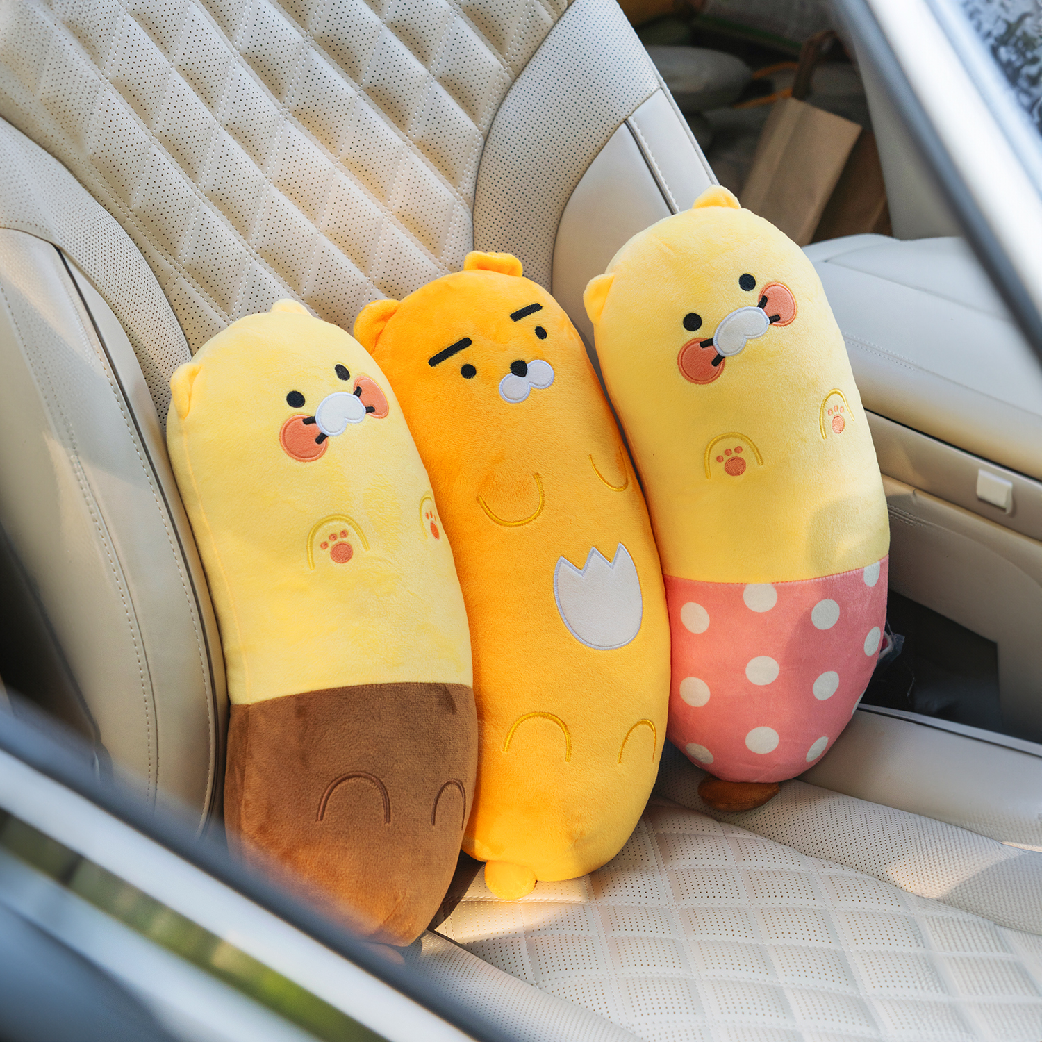 카카오프렌즈 발라당 차량용 목쿠션 목베개 (라이언) : 주식회사 리튬포어스