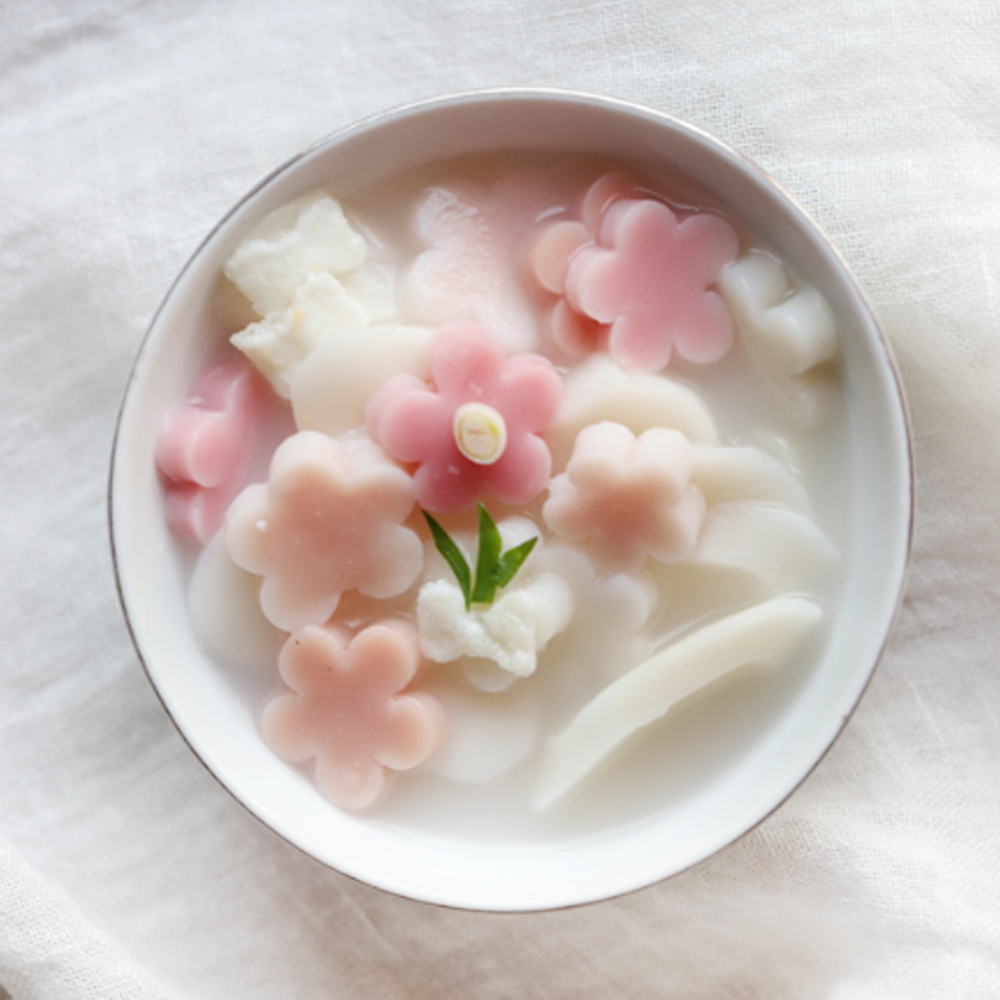 실온 꽃떡국 - 3종 300g 꽃떡국 모양떡국 떡국떡 어린이 유치원 선물 시니어 : 72page