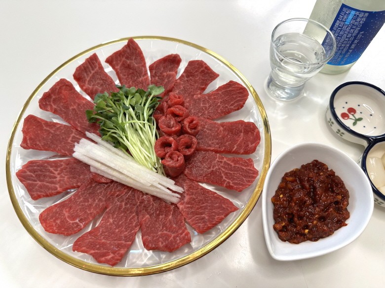 [신바람 축산물] 한우 육사시미 200g 냉장 : 신바람 쇼핑몰