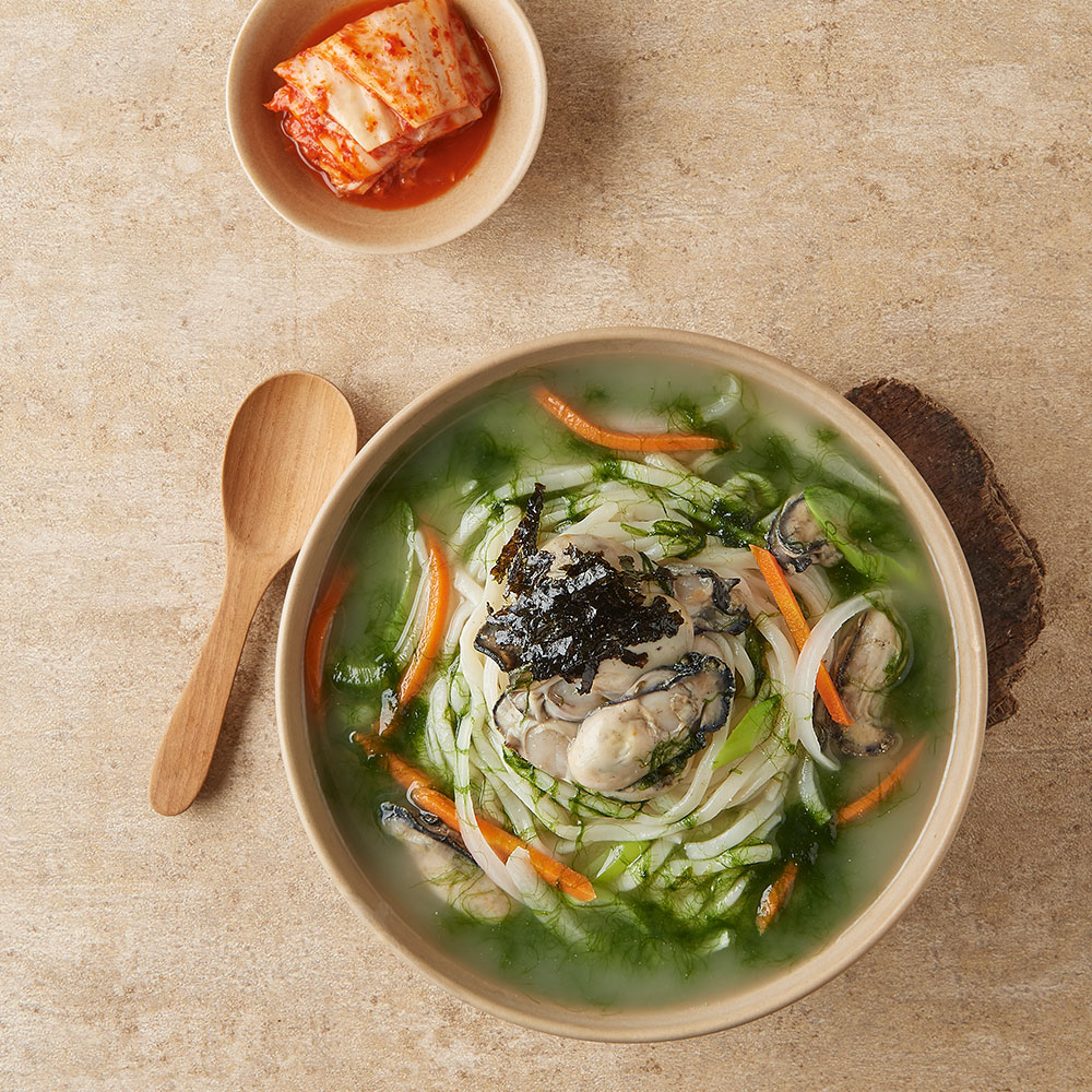 밥보다국시 통영굴 깊은감칠맛 굴 칼국수 1인분 : 인천 백년가게 협동조합