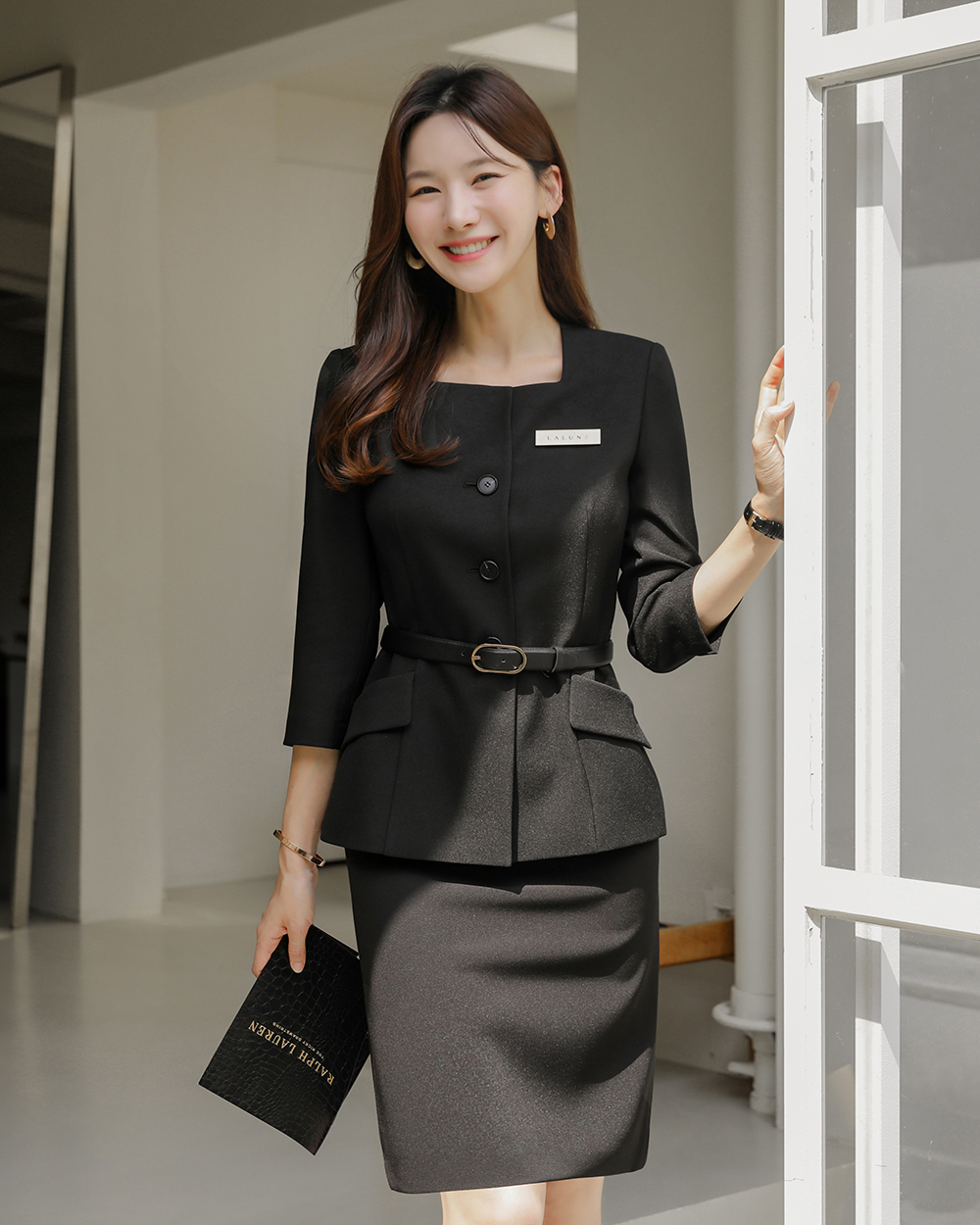 알뤼르 블랙 면접 정장 호텔유니폼 오피스룩 사무복 피부미용 피부과 코디네이터 : 라린느스타일