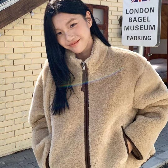 핫뷰핫 하이넥 소프트 양털 뽀글이 플리스 후리스 세미크롭 자켓 : 초록옷걸이