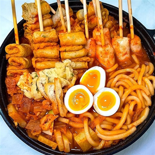장땡 김치 어묵 우동 전골 (3-4인분) : 이케이 푸드