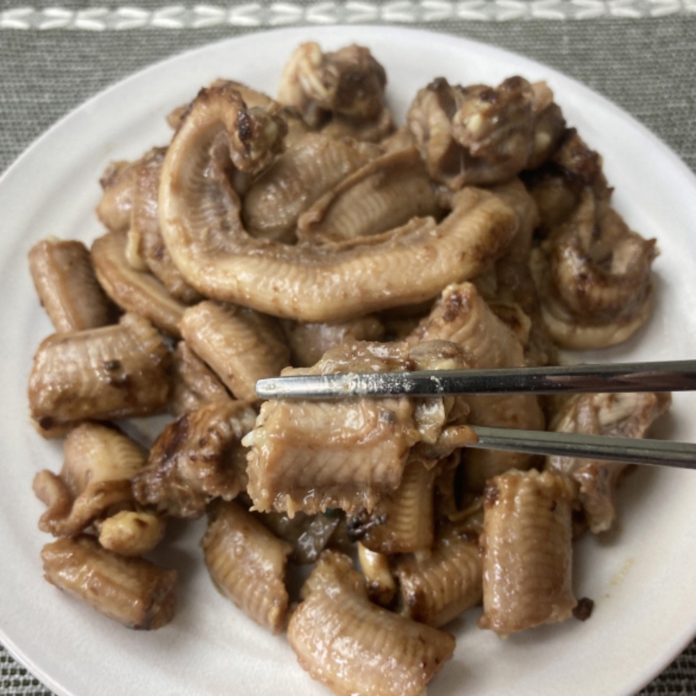 국내산 부산 생물 꼼장어 먹장어 손질꼼장어 1kg 손질후 600g내외 : 바다베개