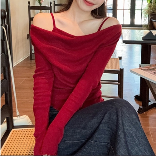 아이엠몽 여성 마로아 오프숄더 페이크 레이어드 티셔츠 : 아이엠몽