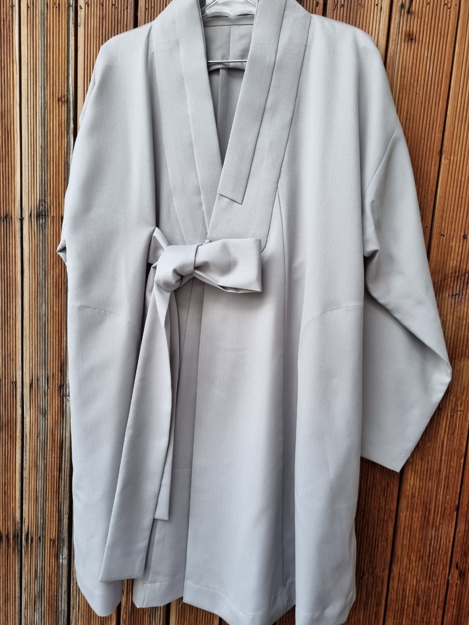 춘추기지동방 : 대신승복