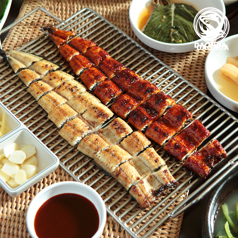 다온다 손질한 민물 장어 2마리 1.9kg(손질후 1.3kg 내외)장어 구이 캠핑 홈파티 : 다온다수산