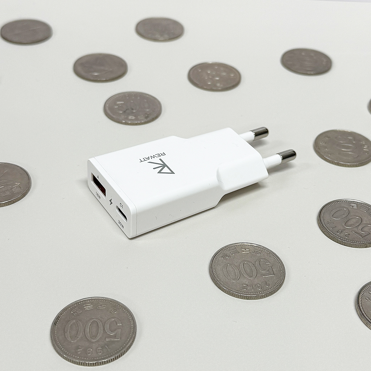 리와트 30W GaN 초고속 충전기 초슬림 멀티 포트 PD3.0 QC3.0 어댑터 : 전자 상가