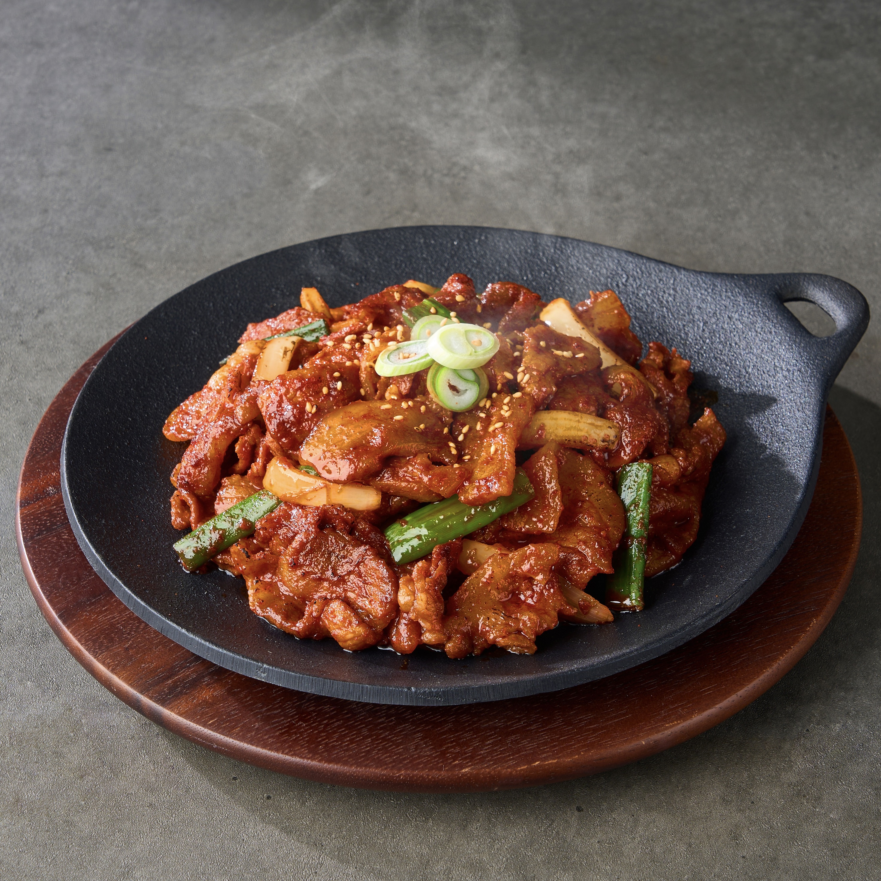 제육볶음 400g 돼지 고추장 불고기 두루치기 불백 : 곁드림 스토어