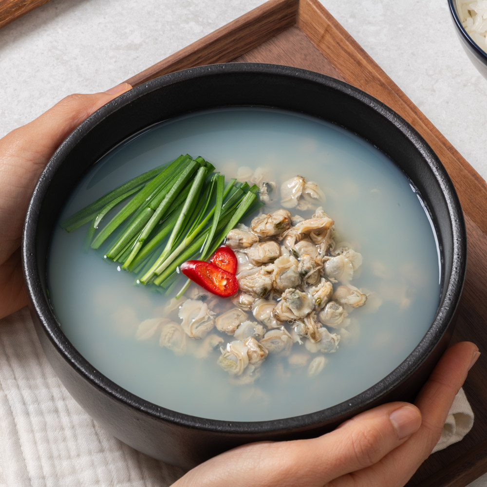 하동 정형만 섬진강자연재첩수산 국내산 재첩국 320g 10개 / 진하고 개운한 국물 : 자연이줌