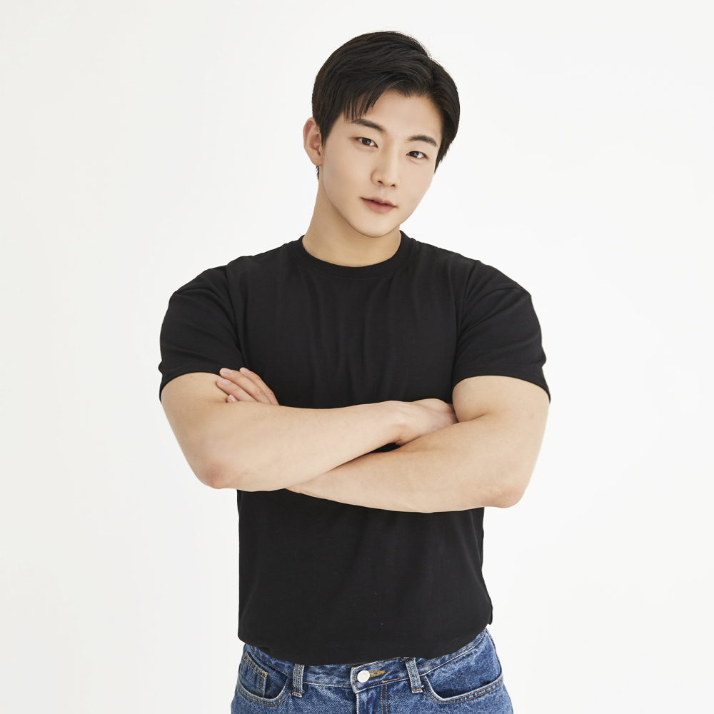 1+1+1 어깨넓어보이는 남자 머슬핏 반팔 무지 티셔츠 : 핵쿨남