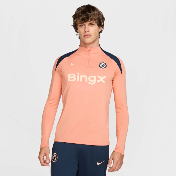 첼시 FC 2024/25 스트라이크 나이키 Dri-FIT 남성 축구 드릴 탑 HJ3393-845 Apricot Agate/Obsidian/Guava Ice : 커먼바잉