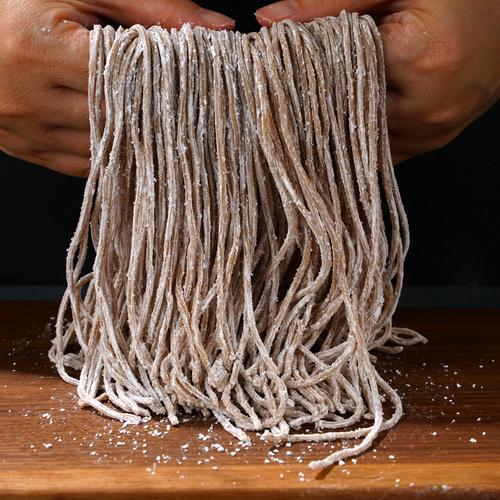 냉소바 생모밀 메밀면밀가루 생메밀국수 500g : 명동칼국수김치