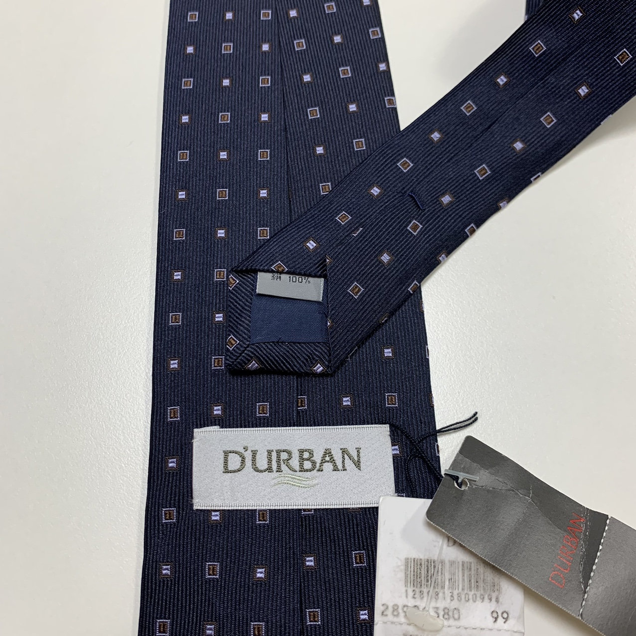 더반(DURBAN) 명품 이태리넥타이 100실크 택달린 미사용품 A+등급 : Luc.necktie